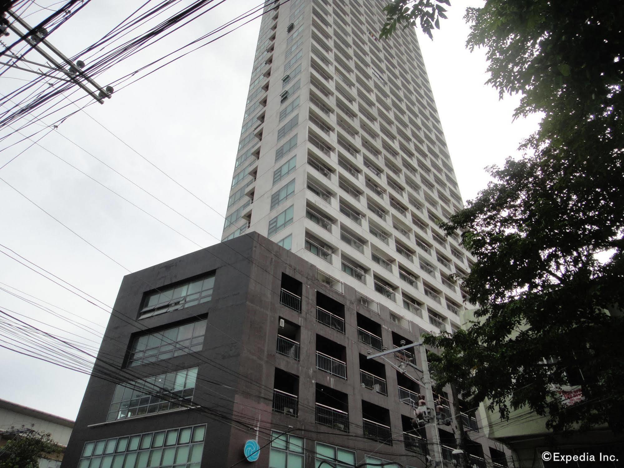 City Suites Ramos Tower Себу Экстерьер фото